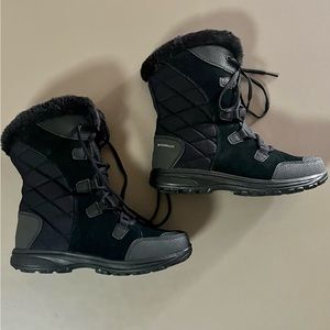 Columbia Black Boots